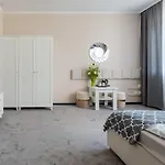 Hostel Hostelio - Tanie I Komfortowe Pokoje, Parking, Sklep Na Miejscu *