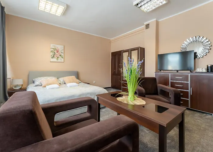 Hostelio - Tanie I Komfortowe Pokoje, Parking, Sklep Na Miejscu Hostel *