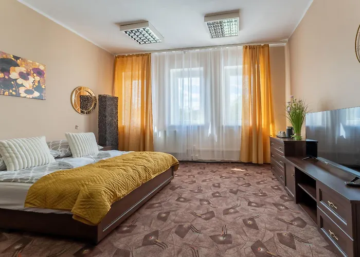 Hostel Hostelio - Tanie I Komfortowe Pokoje, Parking, Sklep Na Miejscu *