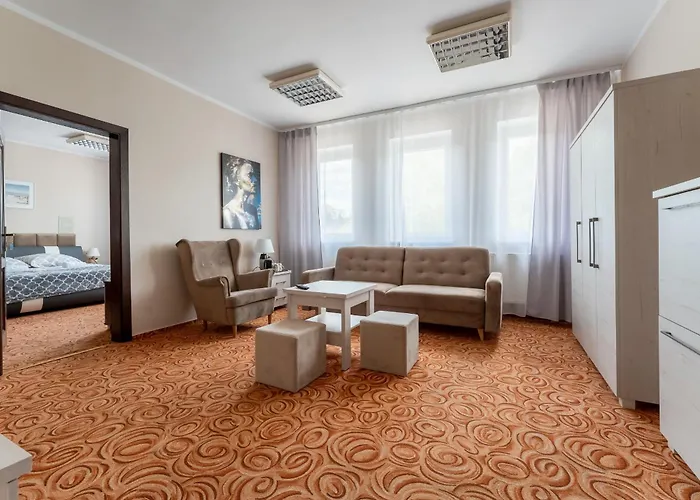 Hostelio - Tanie I Komfortowe Pokoje, Parking, Sklep Na Miejscu Hostel